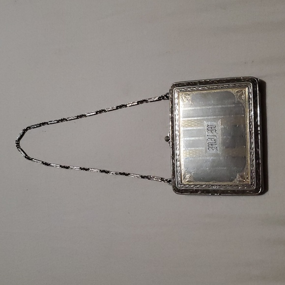 Vintage Compact Makeup Purse, Antique Wrislet vanity - Picture 1 of 10
